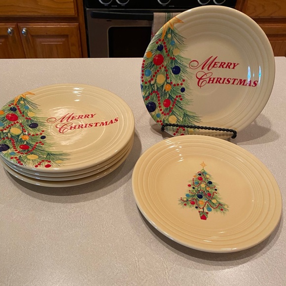 Fiesta Christmas Classic Rim Luncheon Plates - Picture 1 of 2
